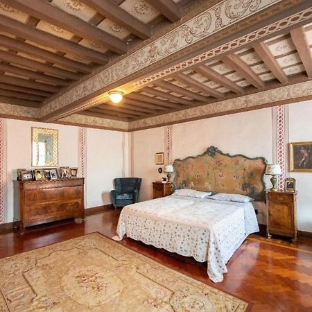 Villa Ottocentesca Immersa Nel Verde Montecavolo Exteriör bild
