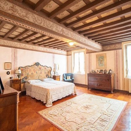 Villa Ottocentesca Immersa Nel Verde Montecavolo Exteriör bild